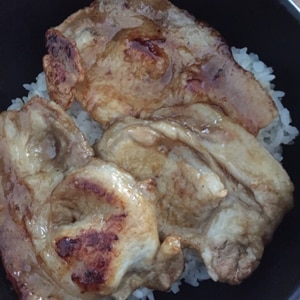 王道⁉︎豚モモ肉のシンプル豚丼